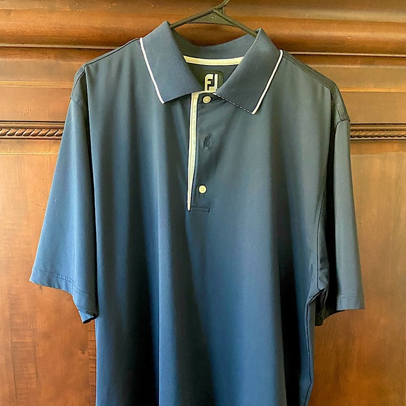 FootJoy golf polo - Picture 1 of 3